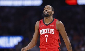 杜兰特回俄城遭全场狂嘘 死神绝杀罚球不进成败笔